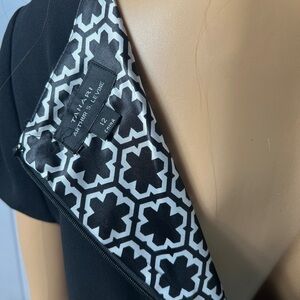 Tahari Arthur S Levine Black Slip Dress with B/W graphic lining size 12